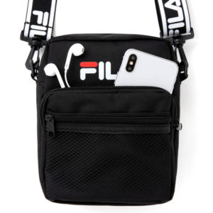 2019年5月発売ムック本「FILA SHOULDER BAG BOOK」付録のバッグ