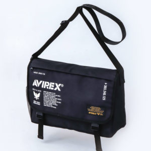 2019年11月発売ムック本AVIREX Big Messenger Bag Book付録のバッグ