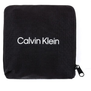 2020年11月発売ムック本Calvin Klein packable big bag bookの付録