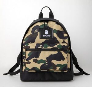 A BATHING APE2021夏ムック本付録のバックパック