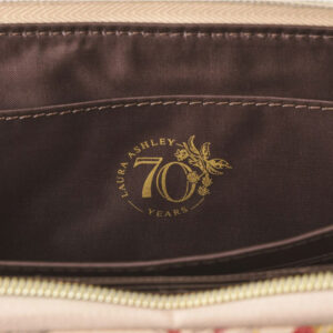 「LAURA ASHLEY SINCE 1953 70TH ANNIVERSARY BOOK」長財布の内側