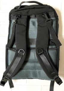 Ponbaby 27L ツインズ マザーズリュック　背面